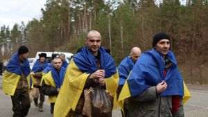 Ucraina repatriază peste 1.000 de prizonieri de război din Rusia